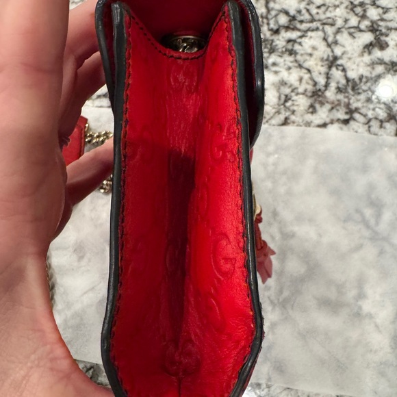 SOLD. SOLD SOLD Gucci Red Emily Leather Crossbody Bag Guccissima Horsebit - Picture 4 of 16